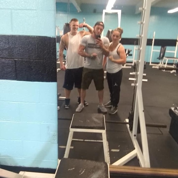 Meet your Posher, Alisha - Picture 2 of 4